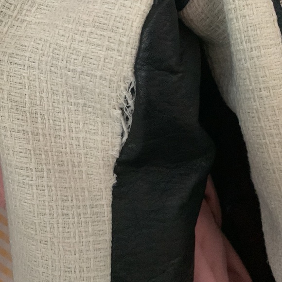 COPY - Blazer - Picture 6 of 6